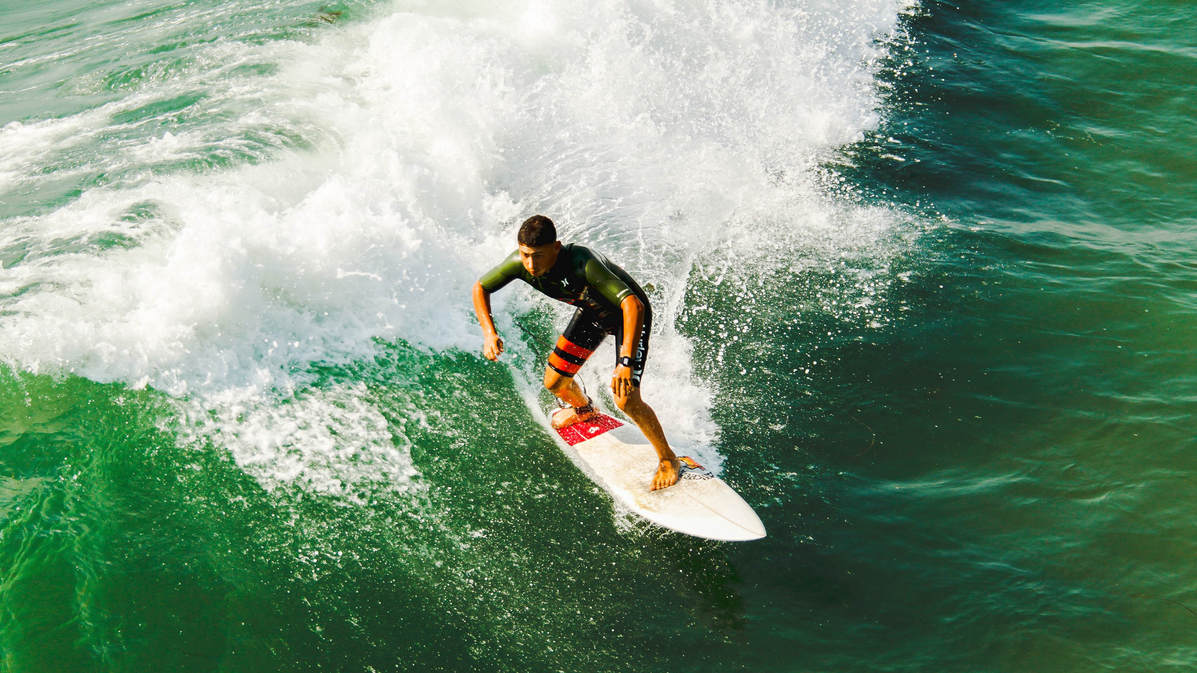 爱游戏体育在线赛事-心跳秒杀：赛末冲刺的惊心动魄，心跳比赛